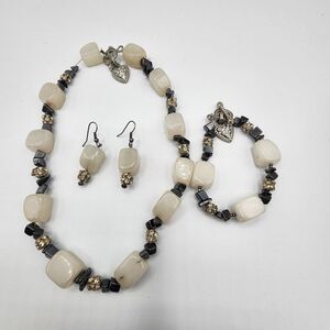 3 pc white rock silver set